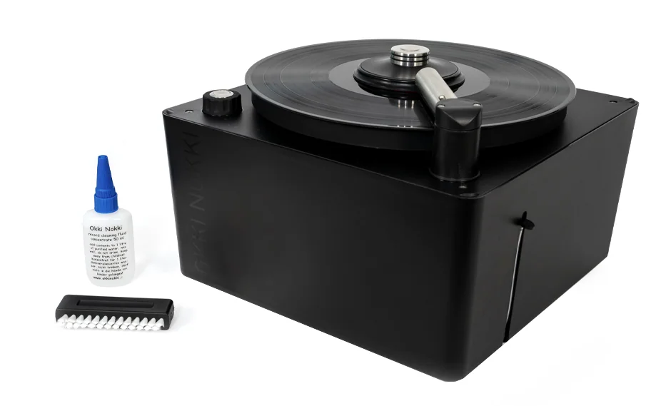 Okki Nokki ONE-DV record cleaner and accessories